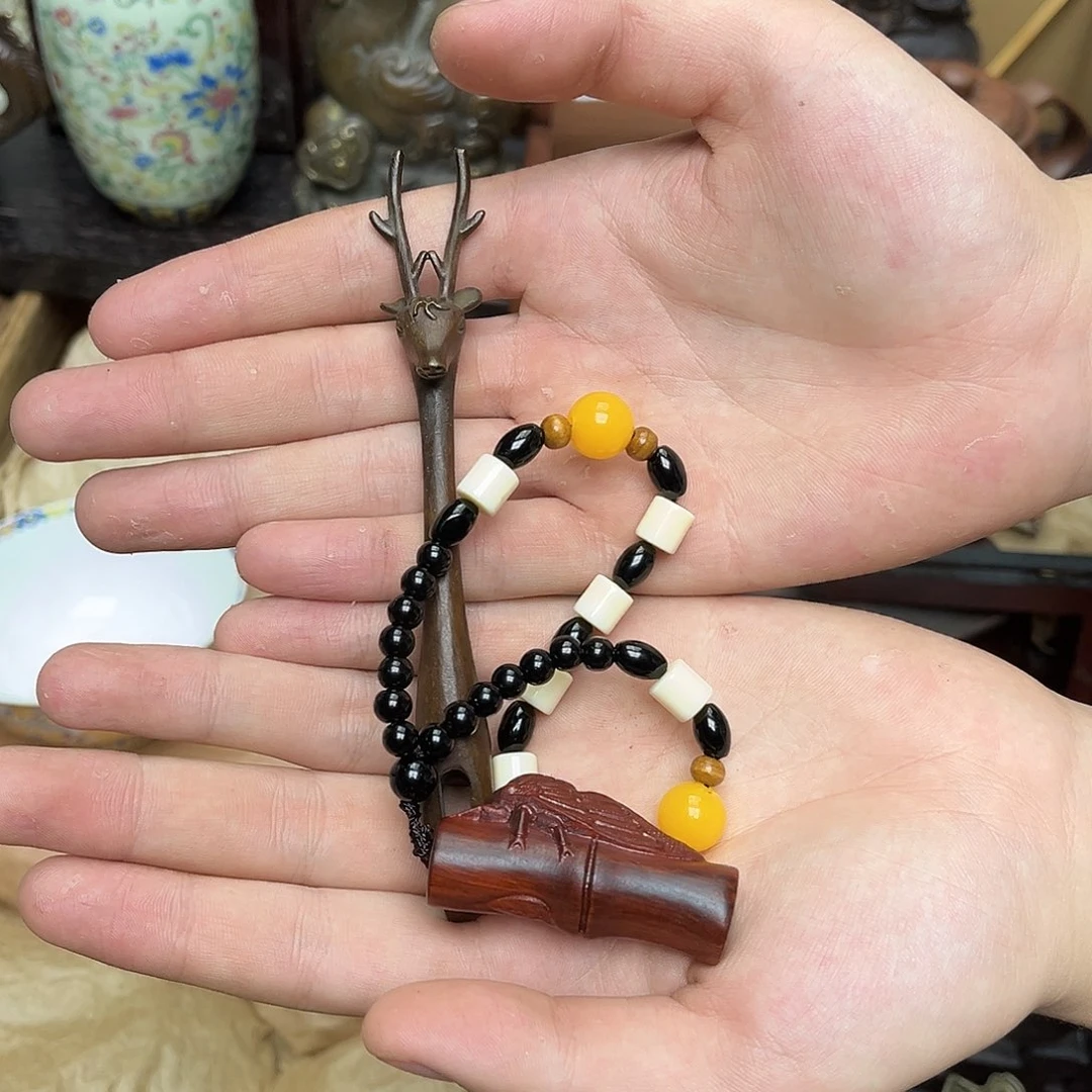 大叶紫檀（黑酸枝木类）