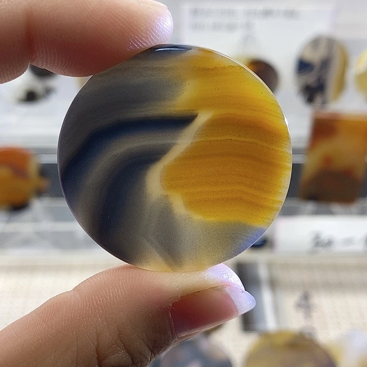 未镶嵌颈饰玛瑙/玉髓