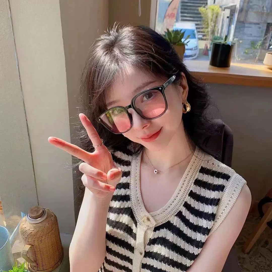 VC大圆框卡片折叠墨镜女时尚防紫外线防晒开车太阳眼镜