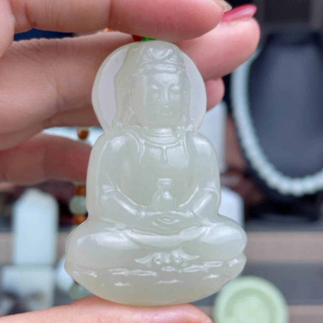 【闪购商品】颈饰未镶嵌和田玉