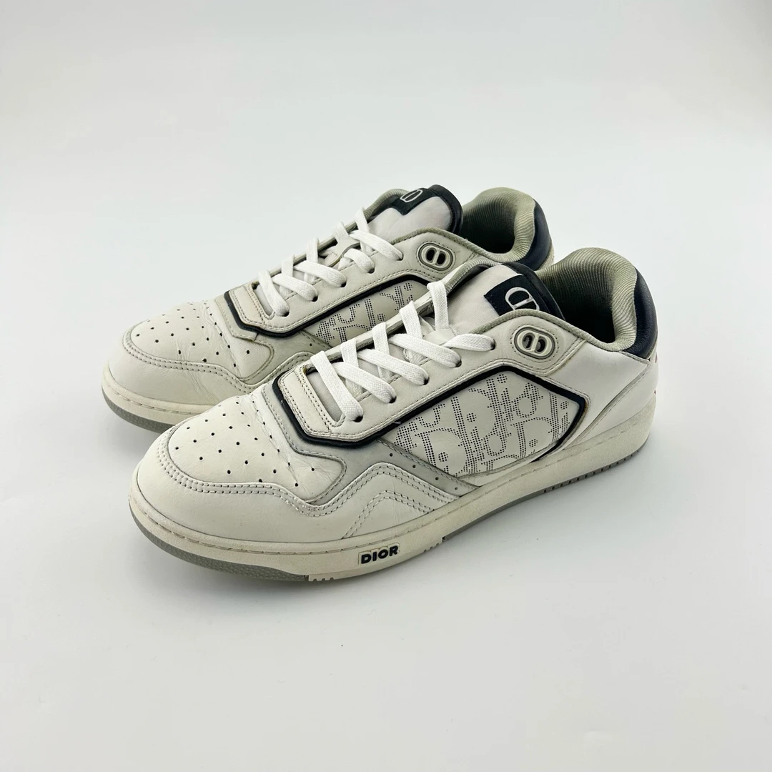 90新 DIOR/迪奥 42码/白色牛皮织物字母logo低帮板鞋/13706342