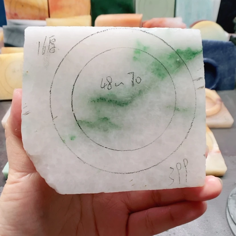 【闪购商品】定制石英质玉定制