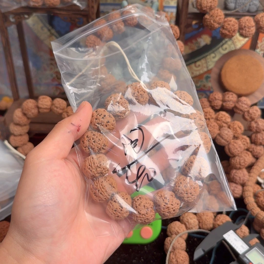 问***_金刚菩提吊坠40aaa