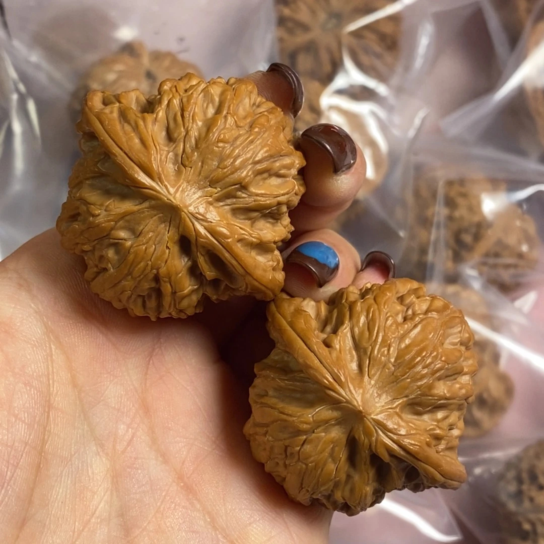 文玩核桃吊坠40磨盘80