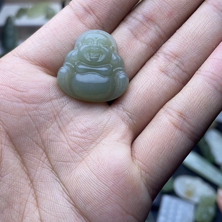 和田玉（糖玉）未镶嵌颈饰