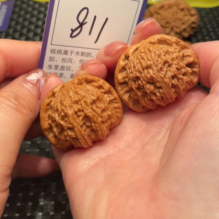 文玩核桃把件40狮子头811