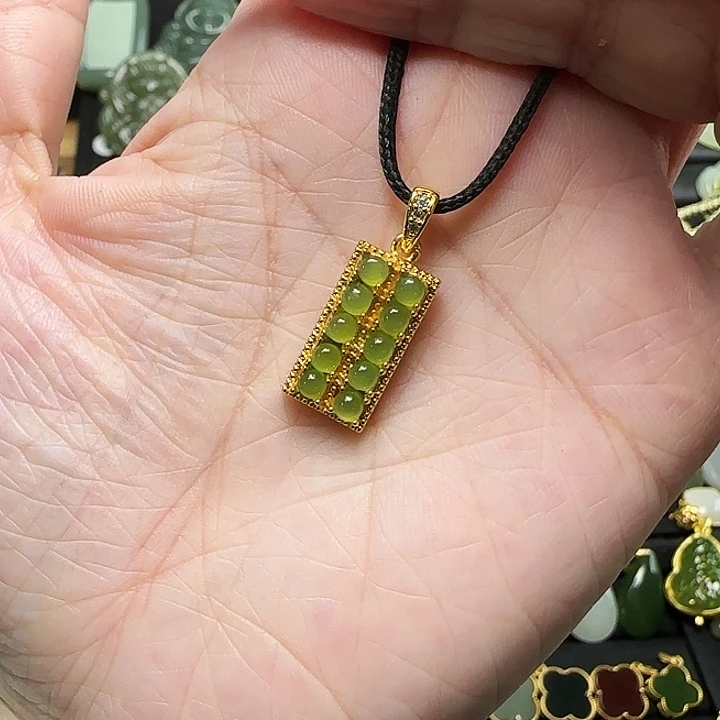 颈饰银S925镶嵌和田玉