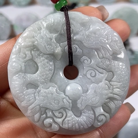 翡翠颈饰未镶嵌九龙扣两面工福利