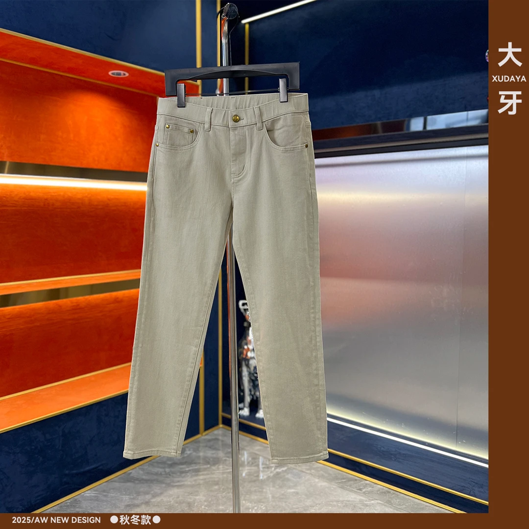 【大牙】222#卡其色牛仔裤秋冬时尚轻奢彩绘印花男弹力小直筒