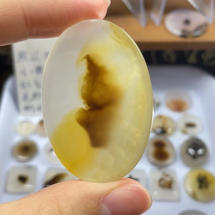 玛瑙/玉髓未镶嵌牌子