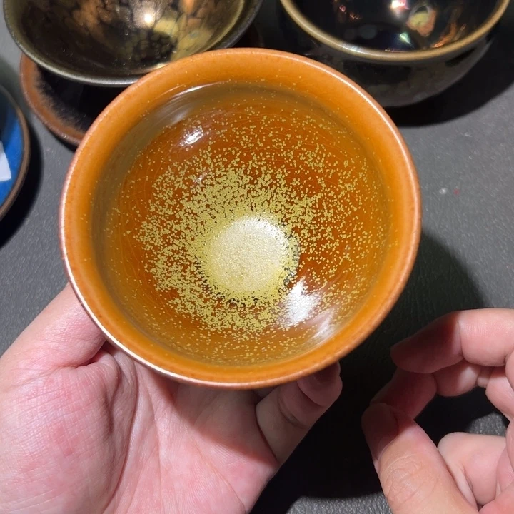 茶盏你的心在滴血呢是