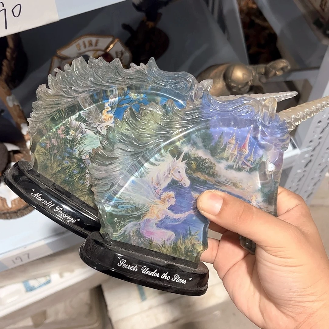 别***谁瓷片找到的俩个花