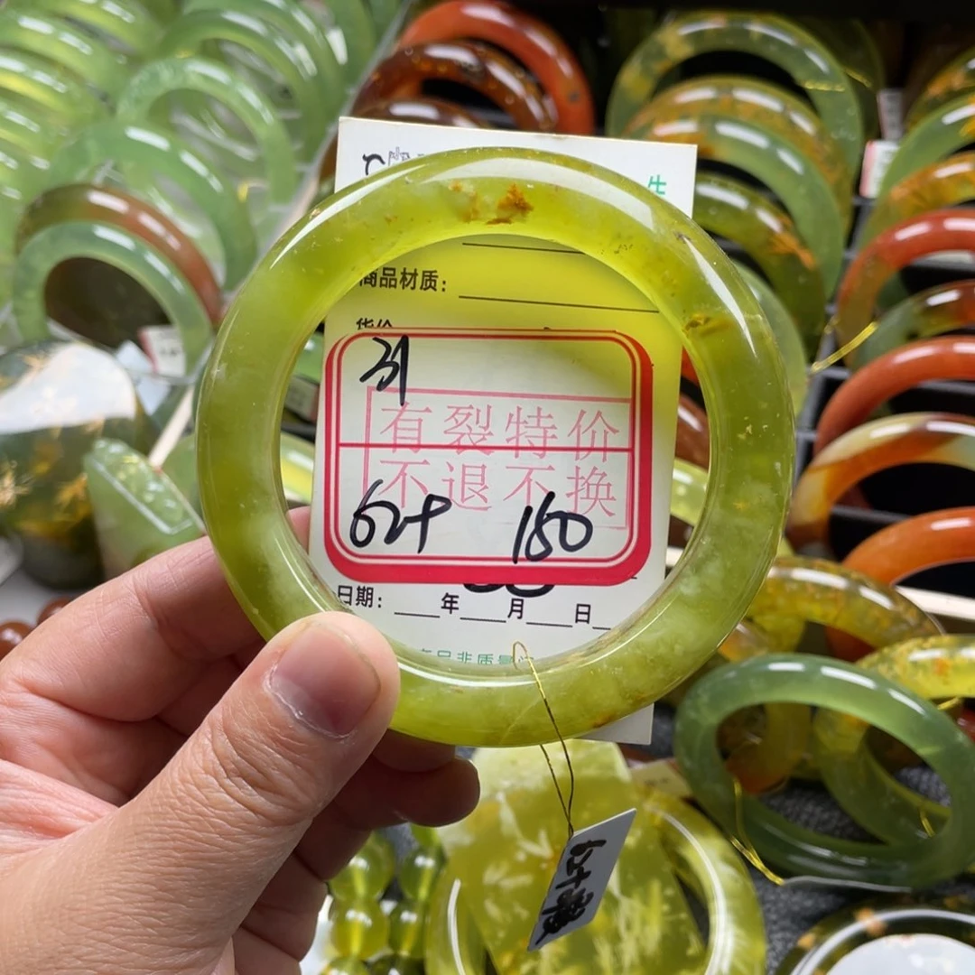 未镶嵌蛇纹石玉手镯有裂手镯特价不退不换