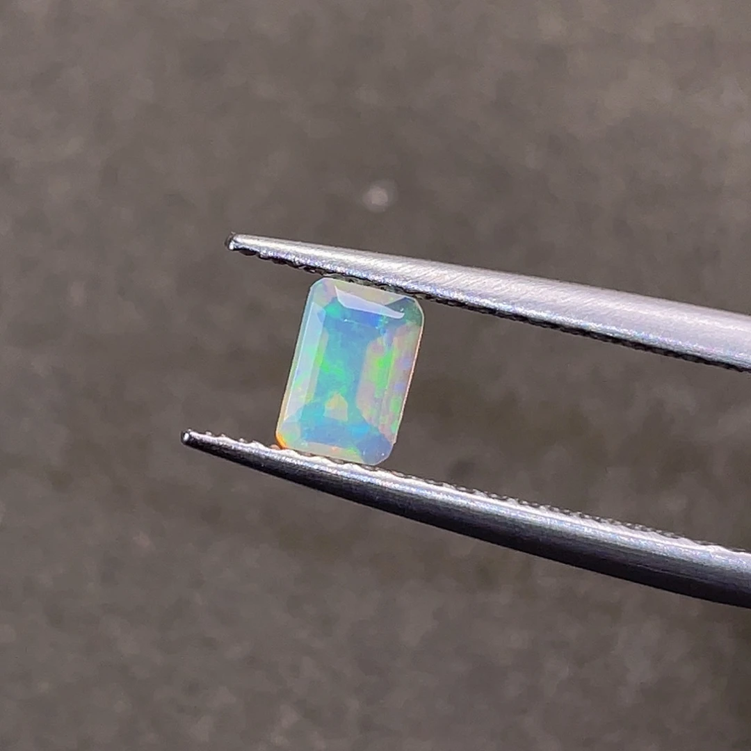 欧泊未镶嵌裸石欧泊裸石