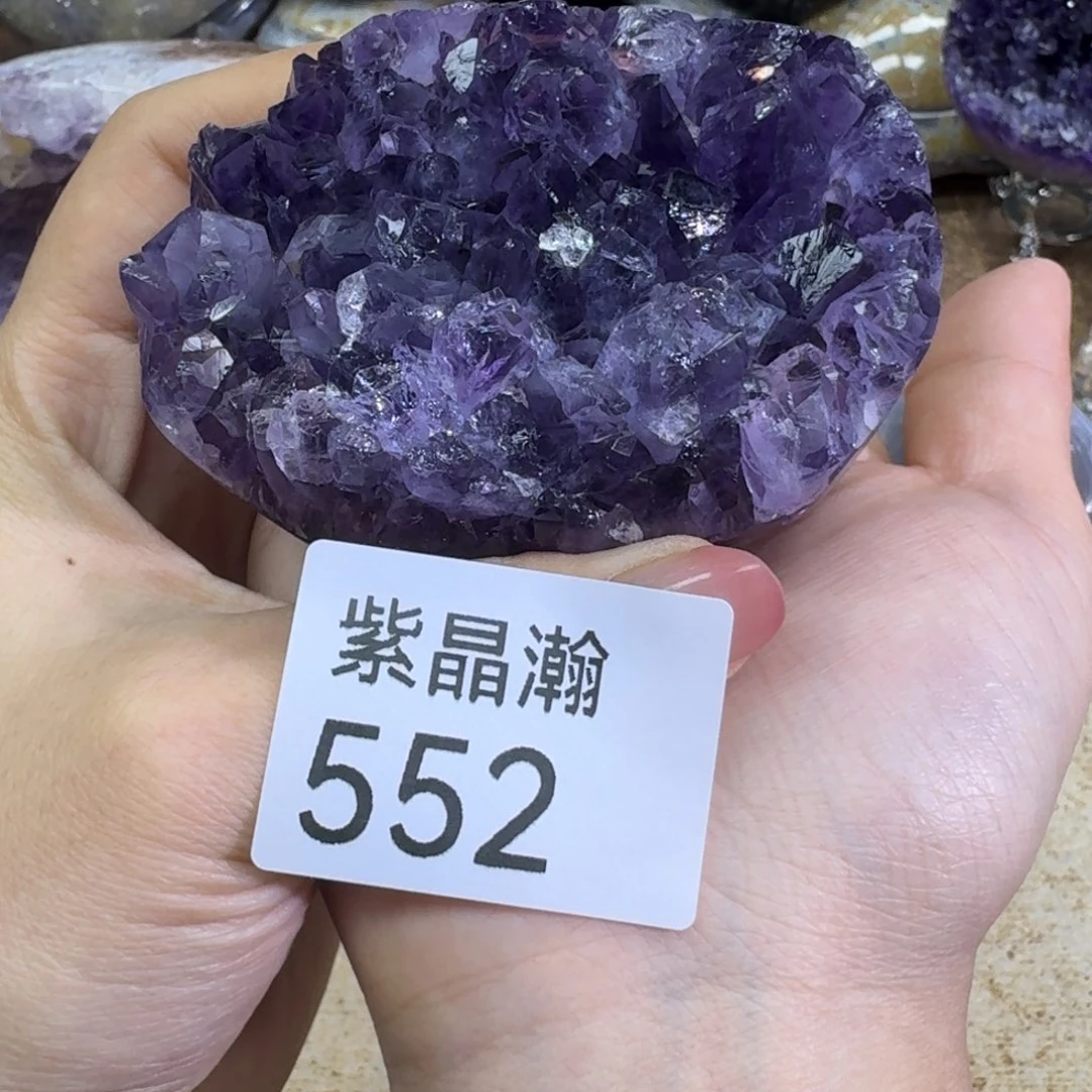 未镶嵌水晶大型摆件（非配饰）