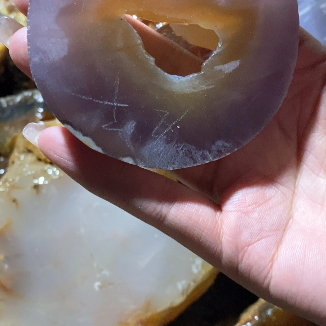 丸****定制玛瑙私人定制54方不退换