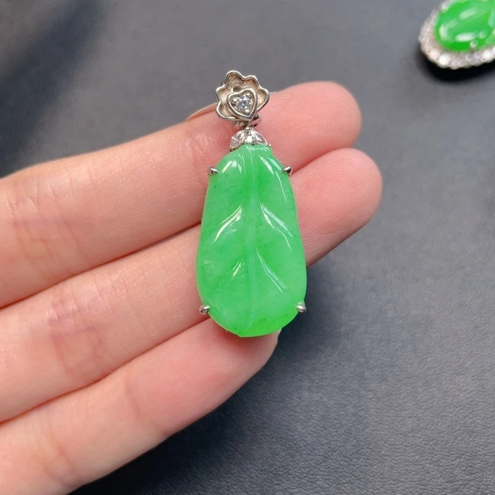 翡翠银S925镶嵌吊坠(不含链)