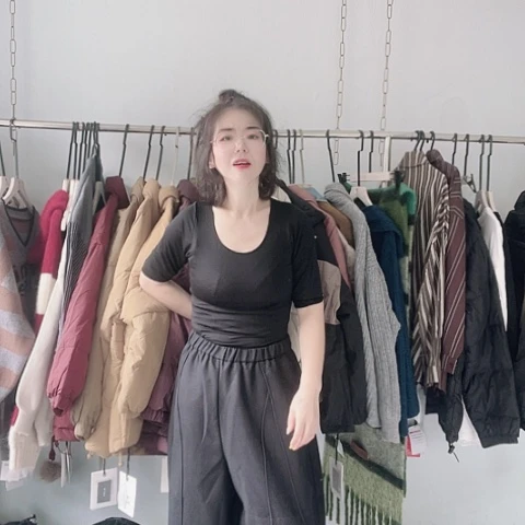 大班小朋友在幼儿园