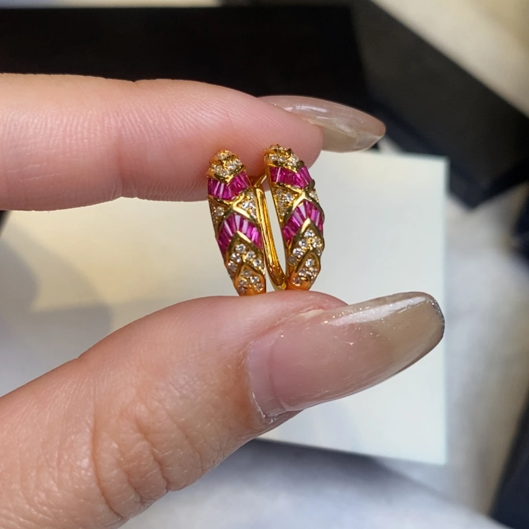 钻石耳饰18K金镶嵌设计款耳扣