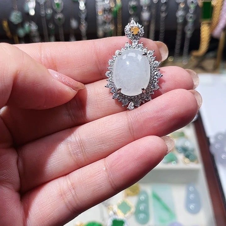 翡翠银S925镶嵌颈饰