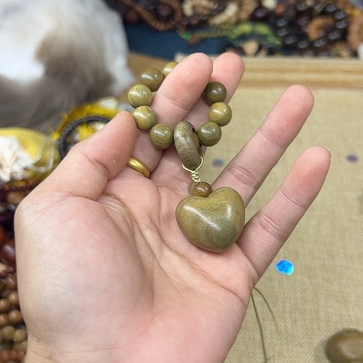 维腊木（绿檀）无事牌