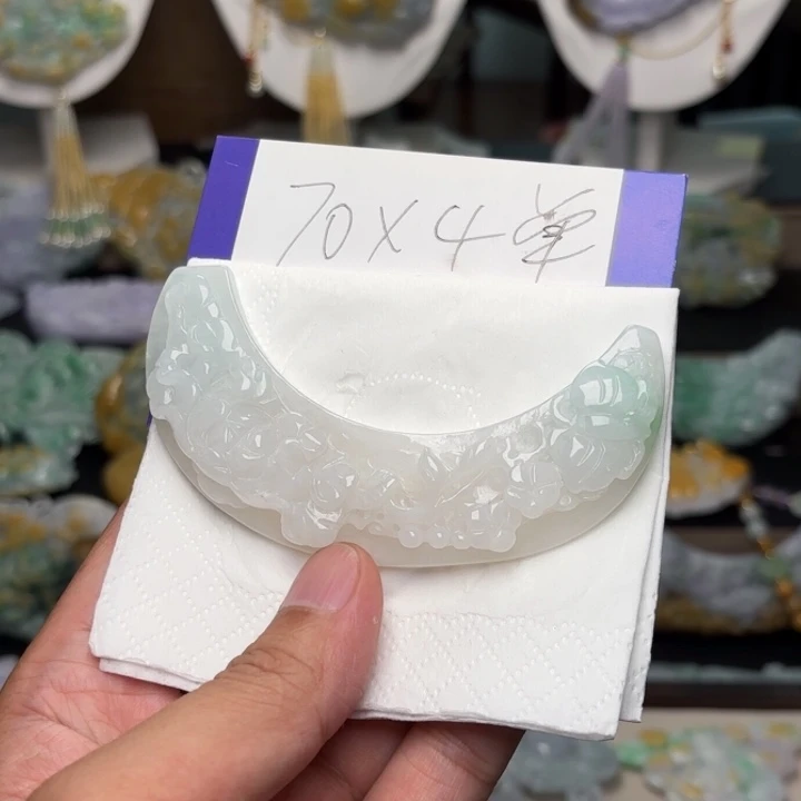 翡翠未镶嵌颈饰风*吊坠