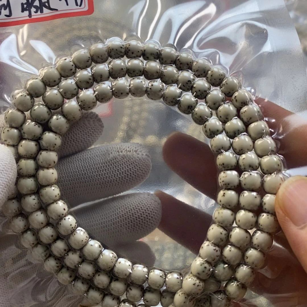 手串星月菩提76石玉料半壁