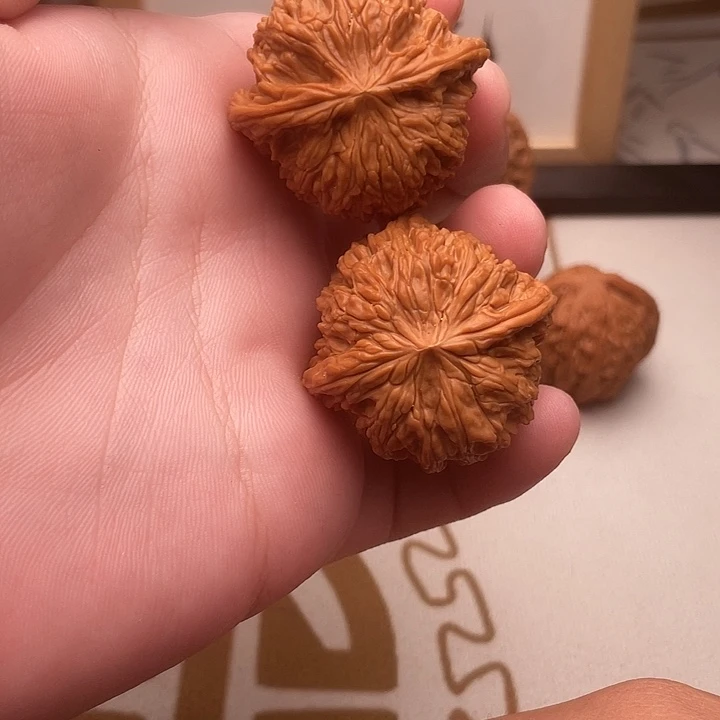 吊坠文玩核桃文玩核桃5
