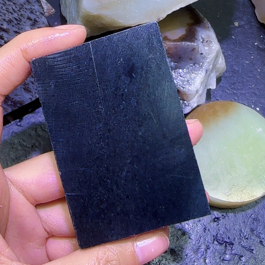 和田玉未镶嵌珠宝半成品