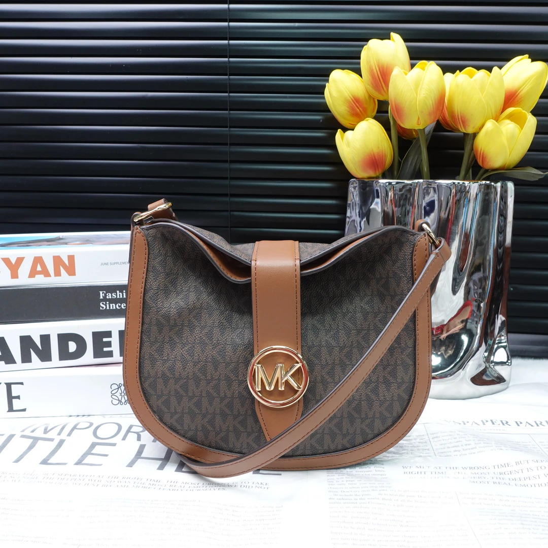 95新 MICHAEL KORS/迈克高仕 单肩包/T10324424