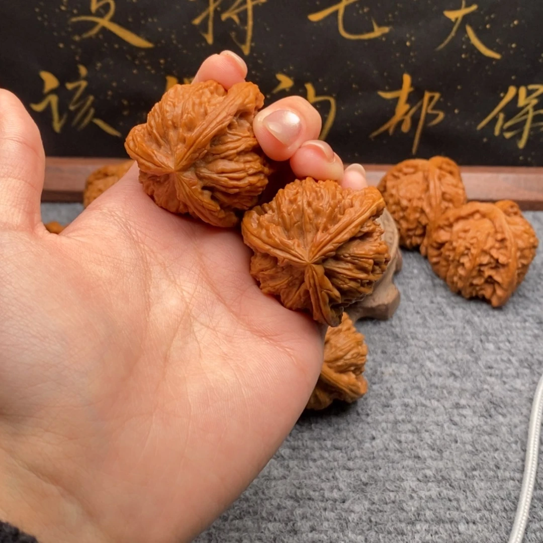 【闪购商品】吊坠文玩核桃v****.