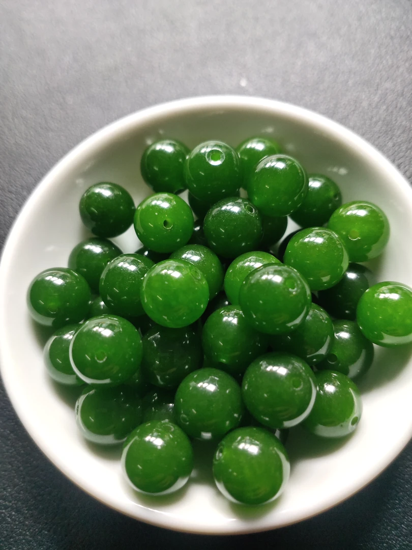 天然散珠W35菠菜绿10mm*20颗