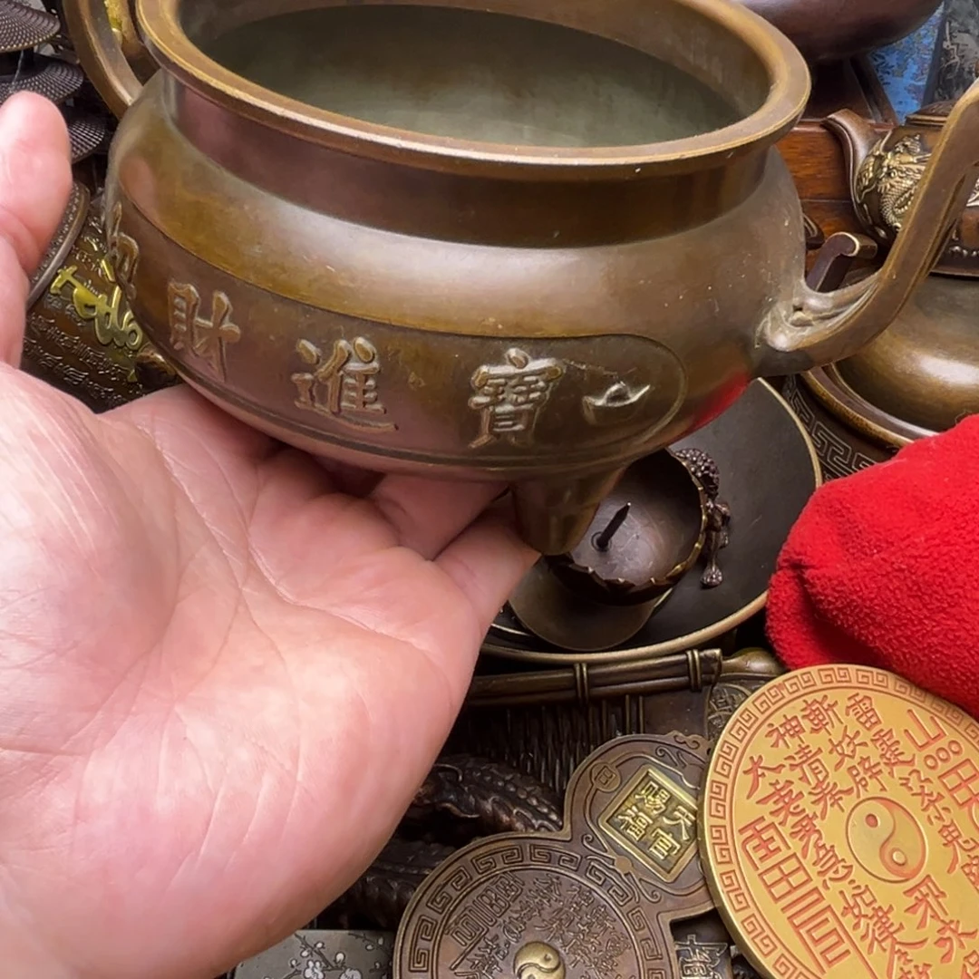 精美铜器点击下单