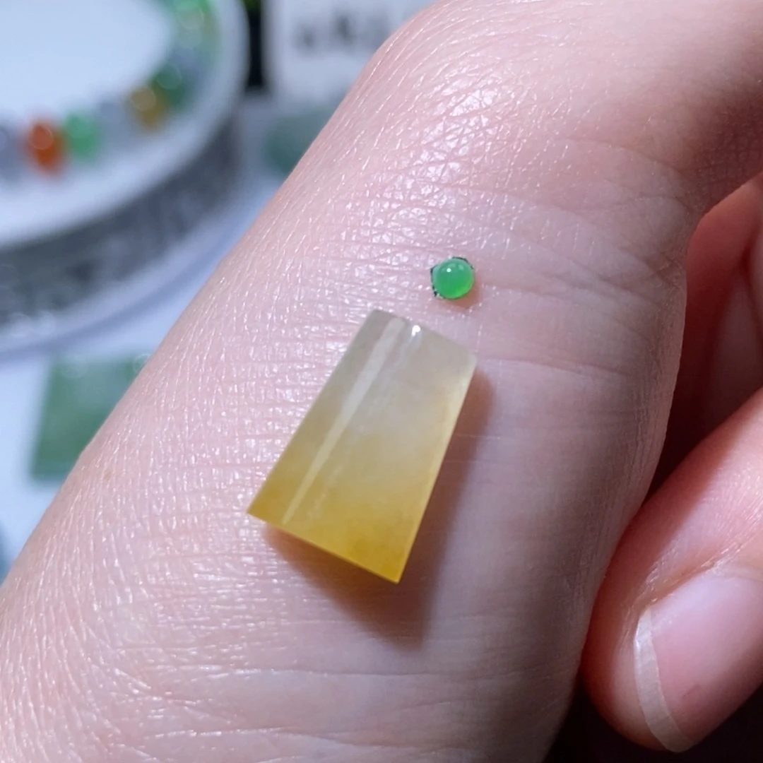 定制翡翠未镶嵌翡翠12.3/8.4/4.5