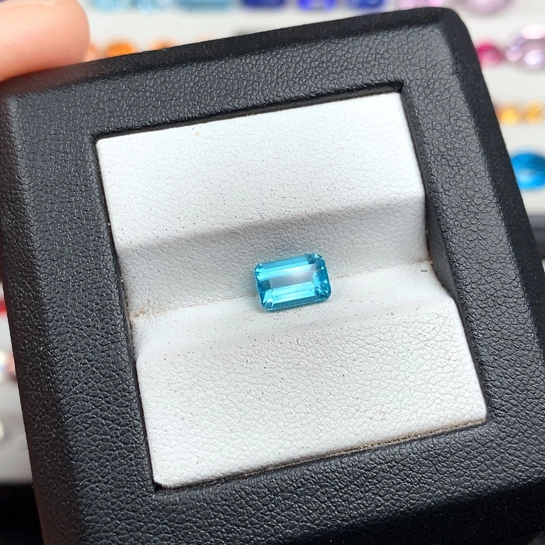 裸石未镶嵌磷灰石1.49ct