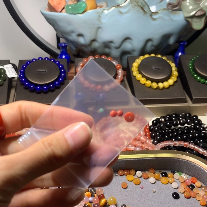 石榴石手链未镶嵌?****