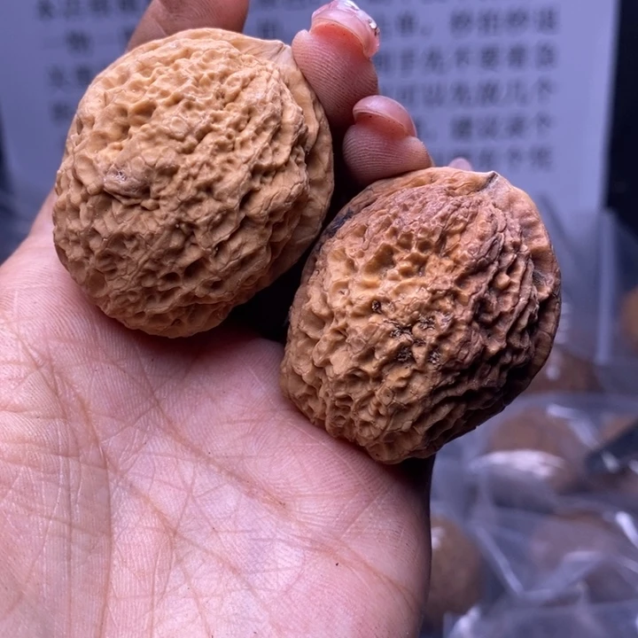 核桃云南野生铁核桃185号38mm