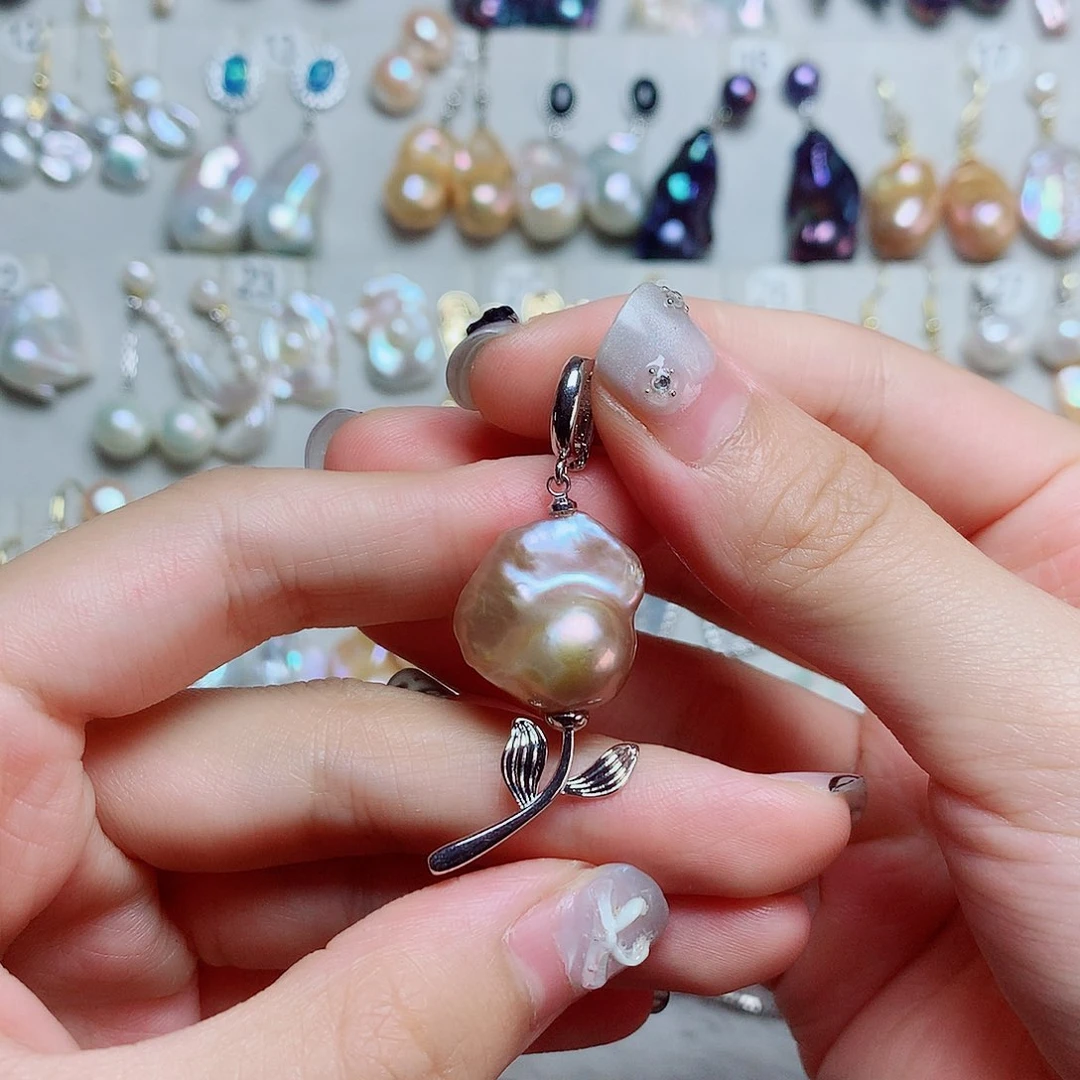 淡水珍珠未镶嵌吊坠(赠链)