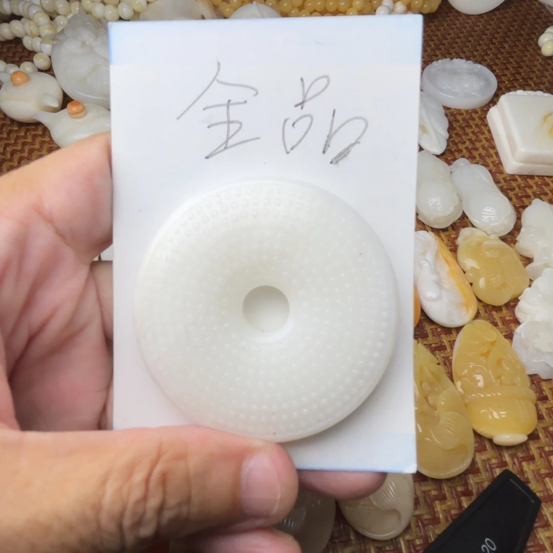 贝壳非金属全品双面雕平安扣