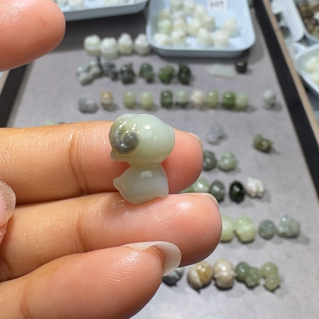 ～***～和田玉未镶嵌珠宝奇石