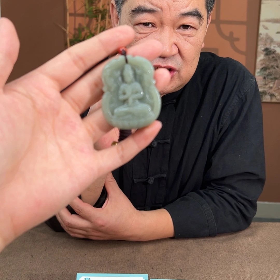 和田玉未镶嵌颈饰1