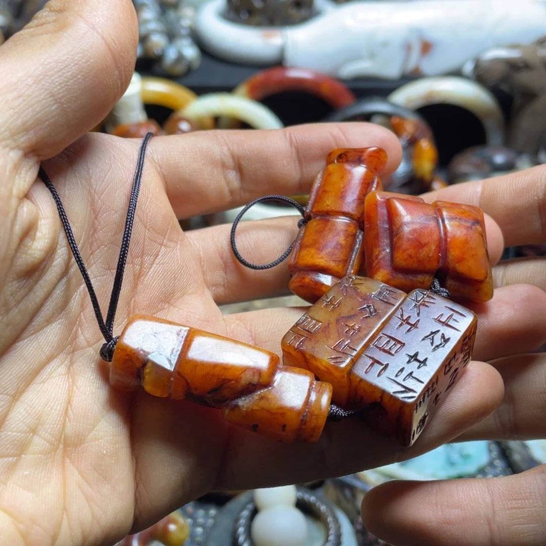 和田玉（糖玉）挂件未镶嵌