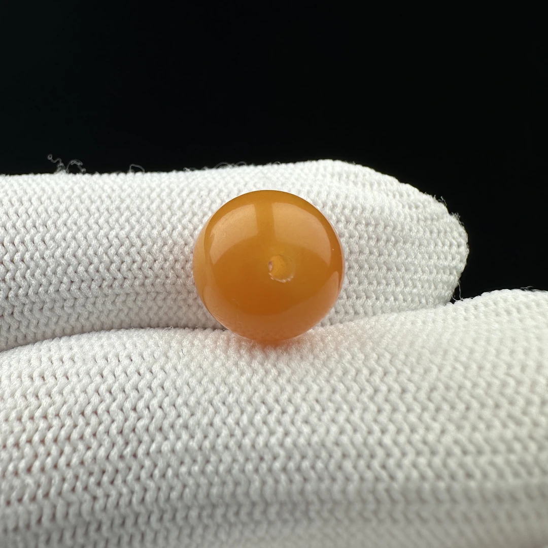 K1291天然原矿蜜蜡 鸡油红扣子11.3*9.8mm支持复检假一罚十