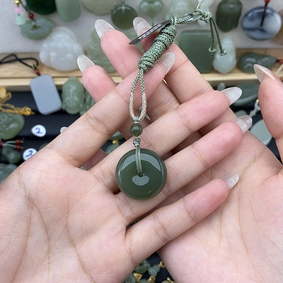 吊坠(不含链)未镶嵌和田玉