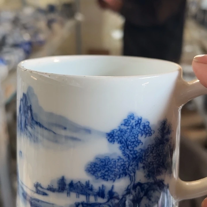 1其它陶瓷杯一个陶瓷