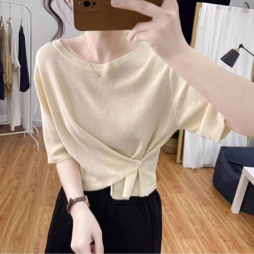 夏季短款简约短袖时尚女宽松显瘦不规则小众上衣圆领复古空调衫