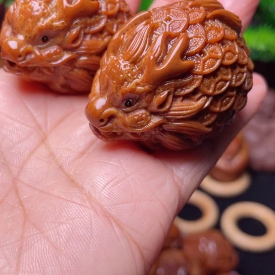 【闪购商品】手串/手链橄榄核35左右金币龙龟手球