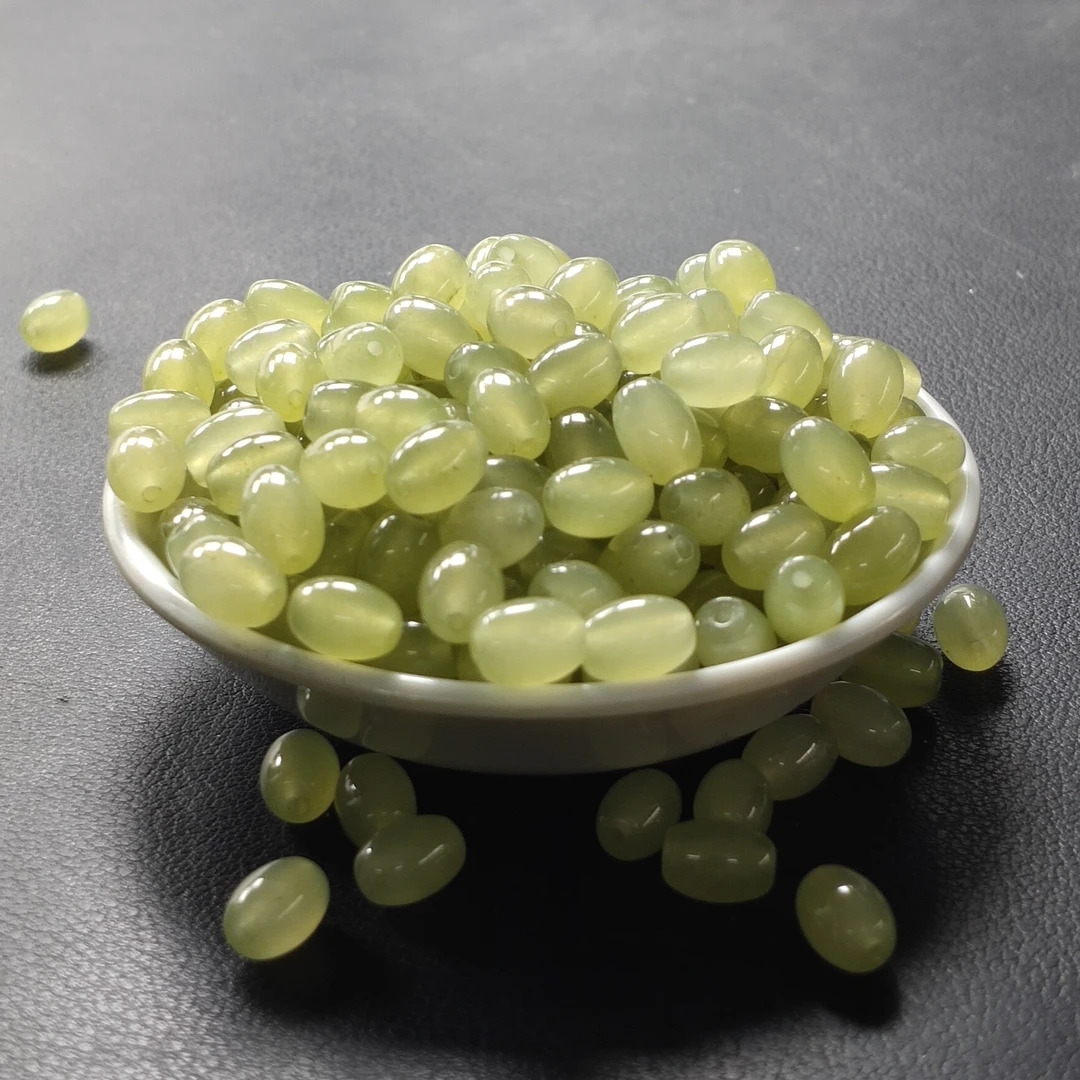 【散珠批发】W3079正冰晴水小米珠8*6MM*30颗