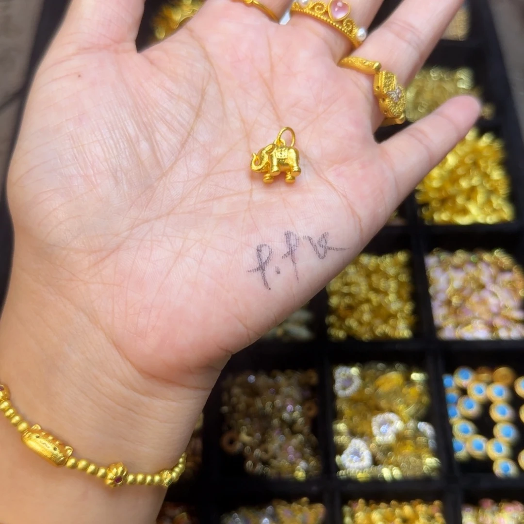合金精工小象吊吊1个