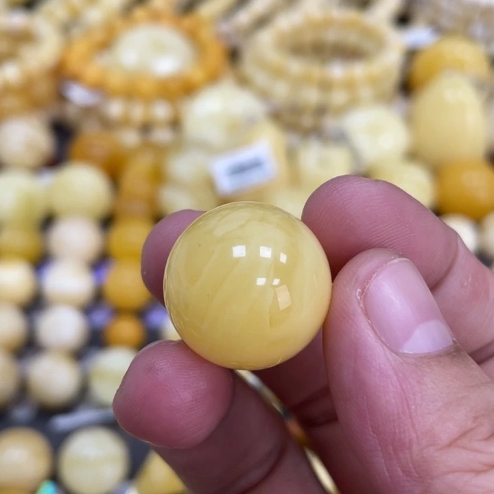 蜜蜡未镶嵌裸石19.8mm浓蜡
